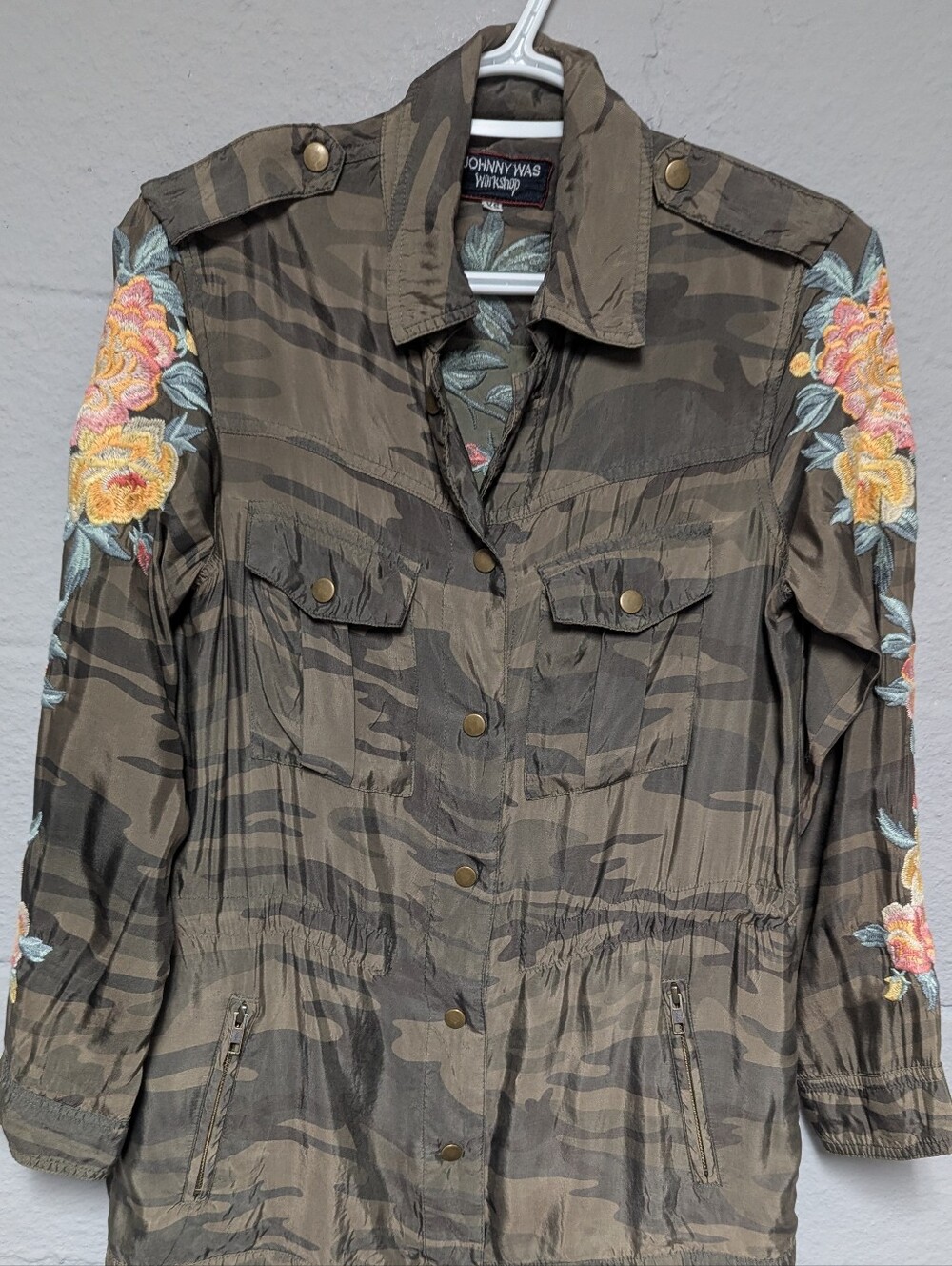 Johnny Was Workshop Embroidered Camo Jacket Size XS - Picture 4 of 14